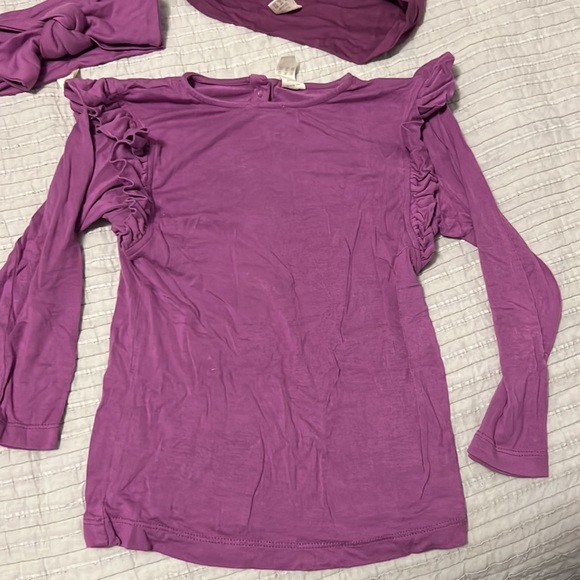 All 6 items included. Kate Quinn bundle - Picture 11 of 16